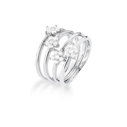 Anillo de Cuatro Unidades con Flor y Circonitas Bañado en Rodio